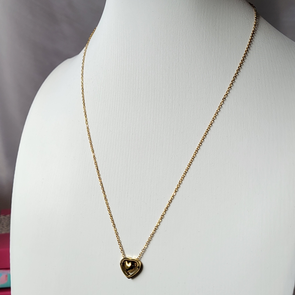 Gold Heart Pendant Necklace